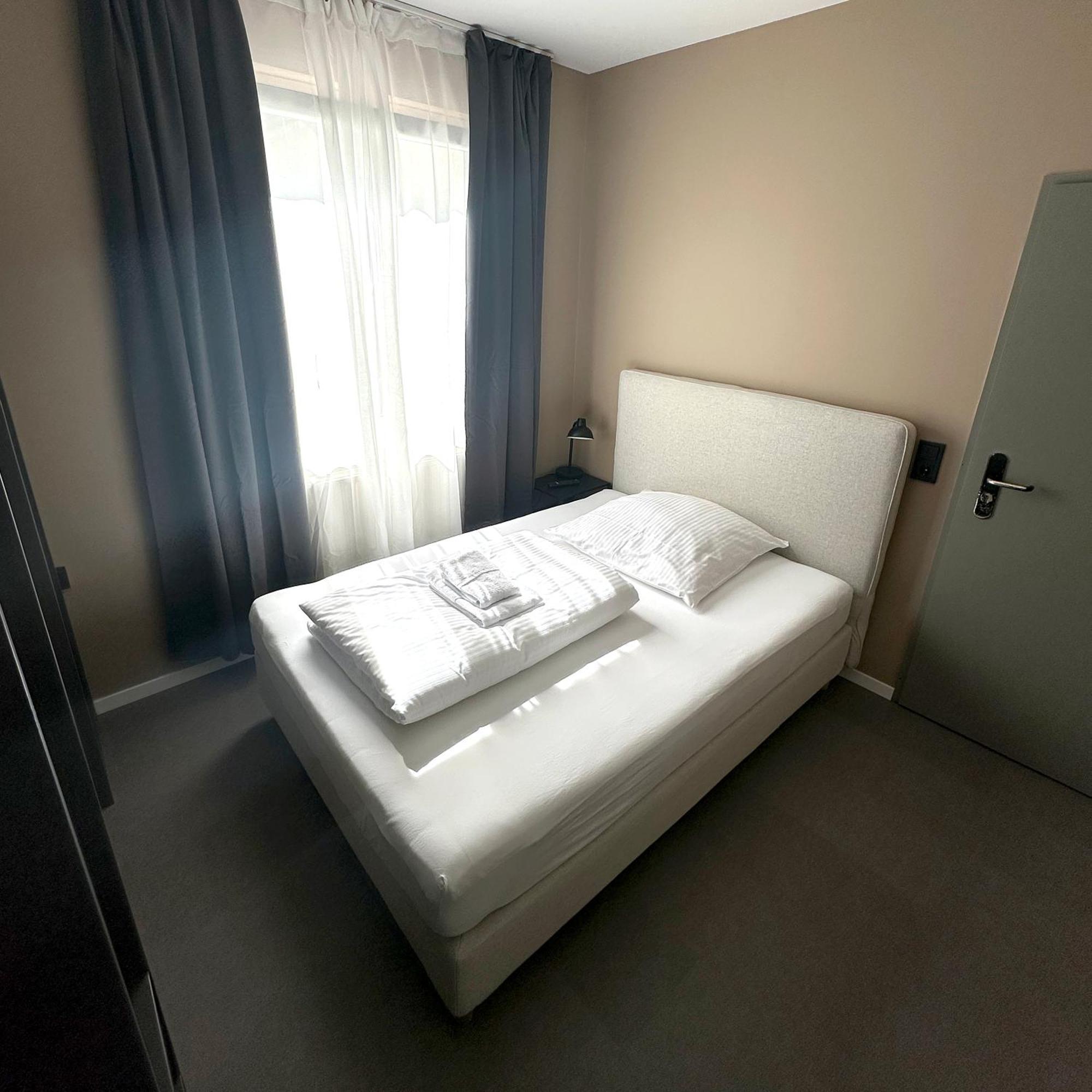 Benztown Hotel Gaestehaus Stoccarda Esterno foto